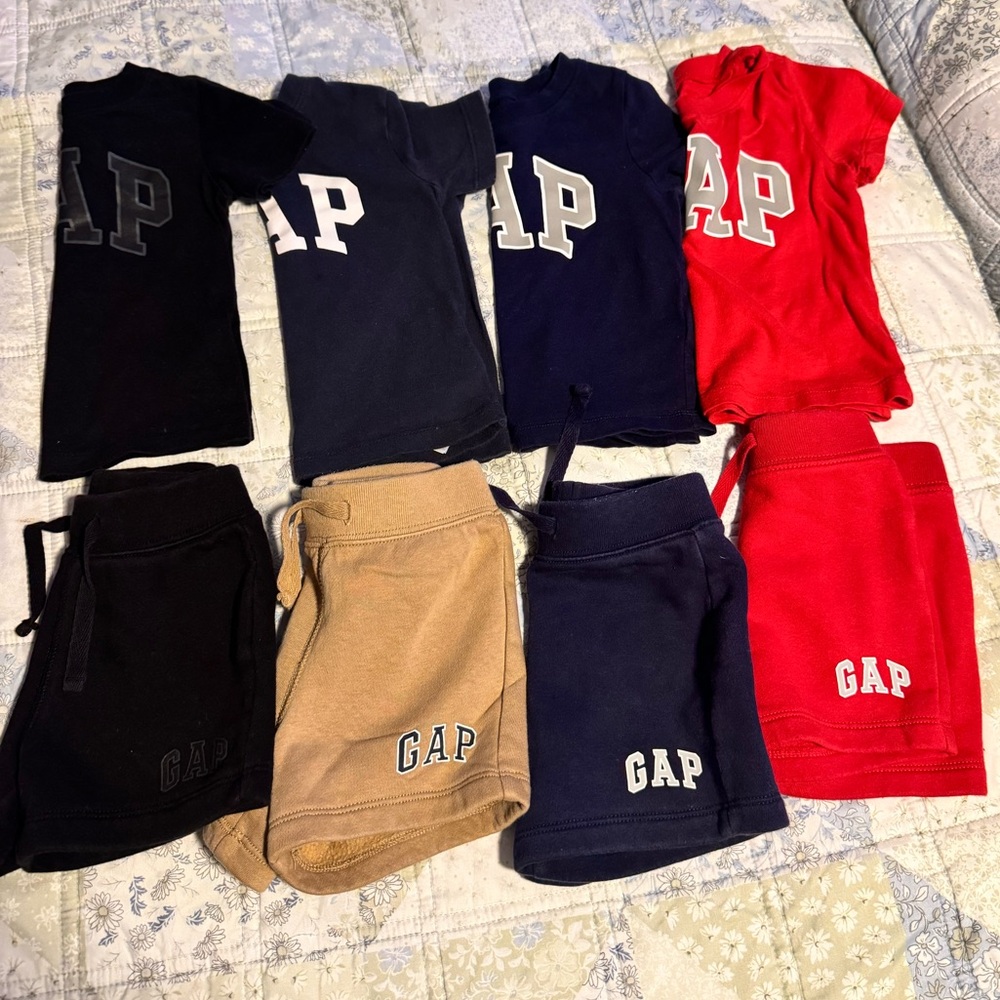 GAP Kids Tees & Pull-On Shorts Set - Black, Navy, Red, Tan